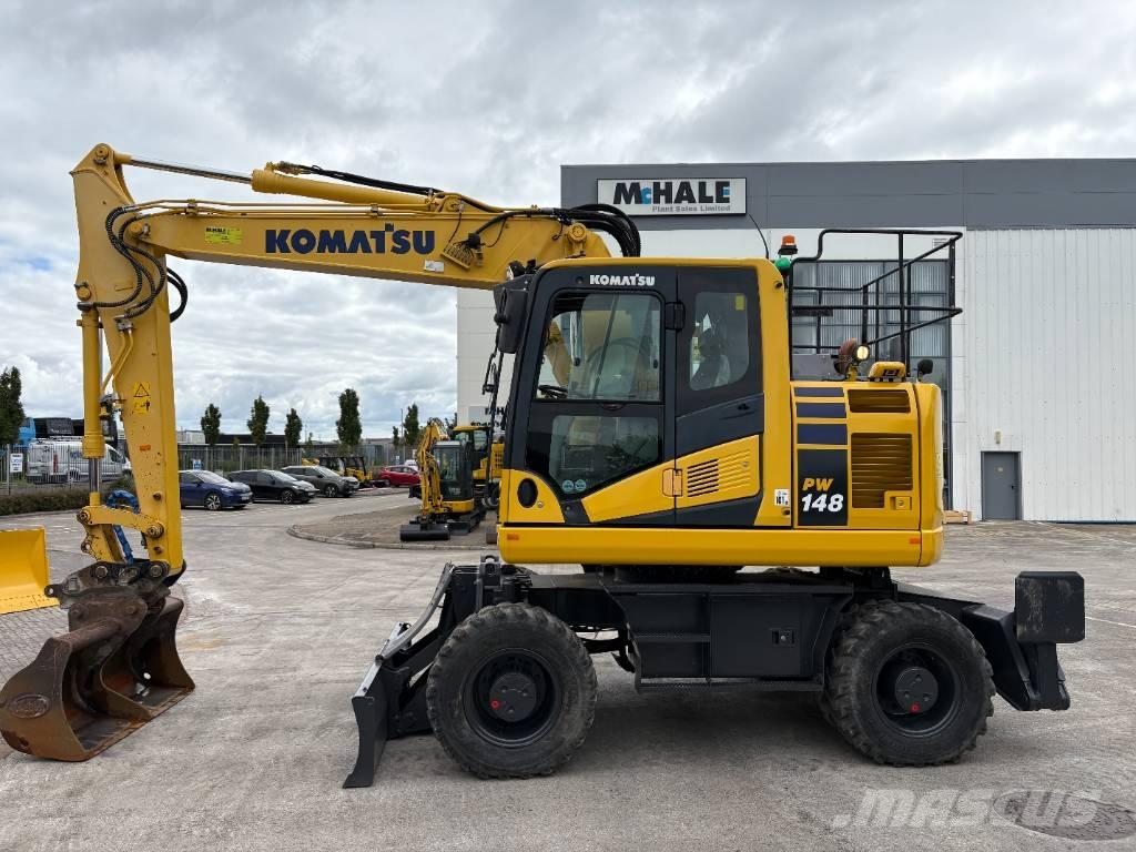 Komatsu PW148-11  휠 굴삭기