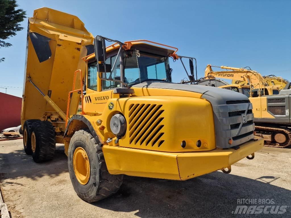 Volvo A 25 E 연결식 홀러