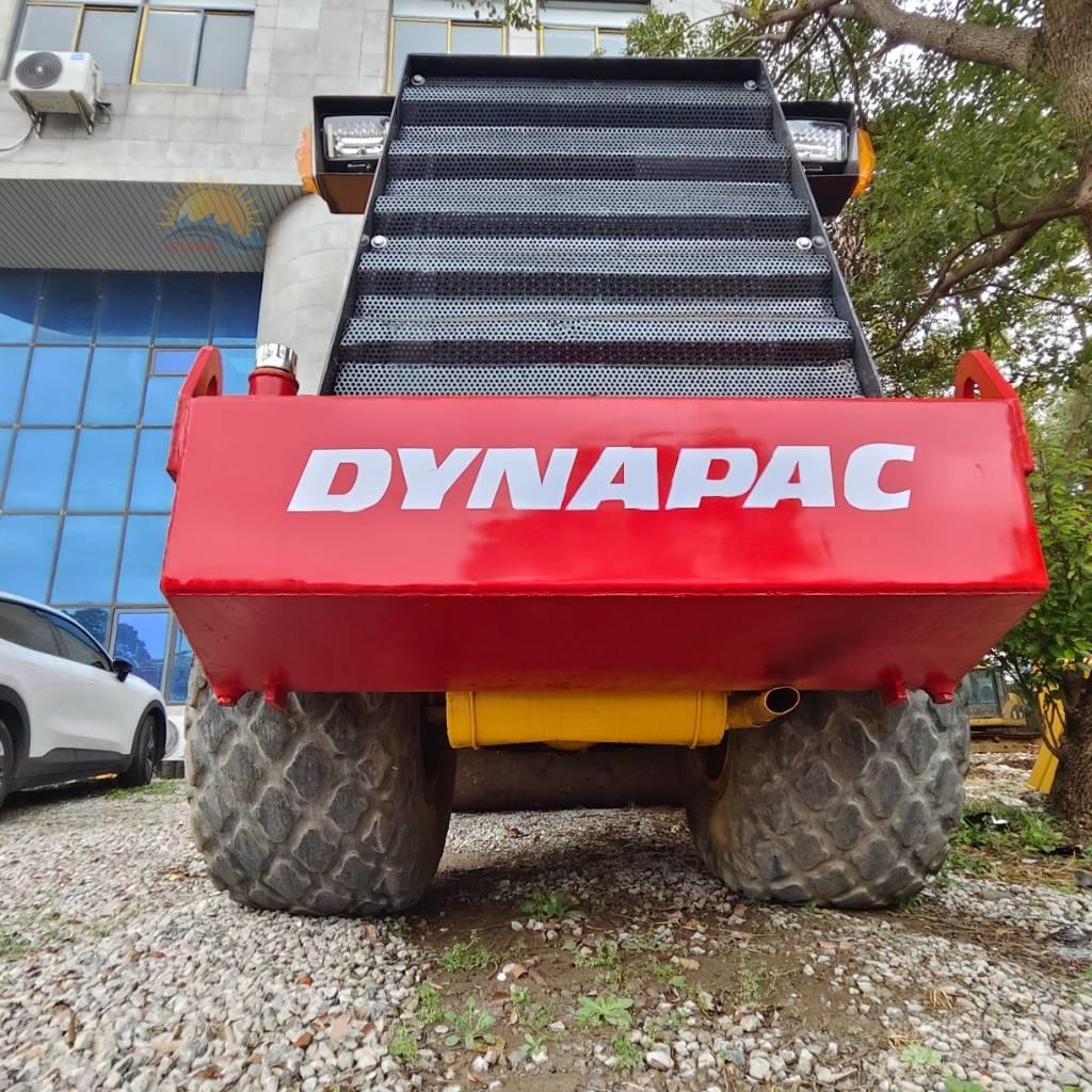 Dynapac CA 251 D 싱글 드럼 롤러