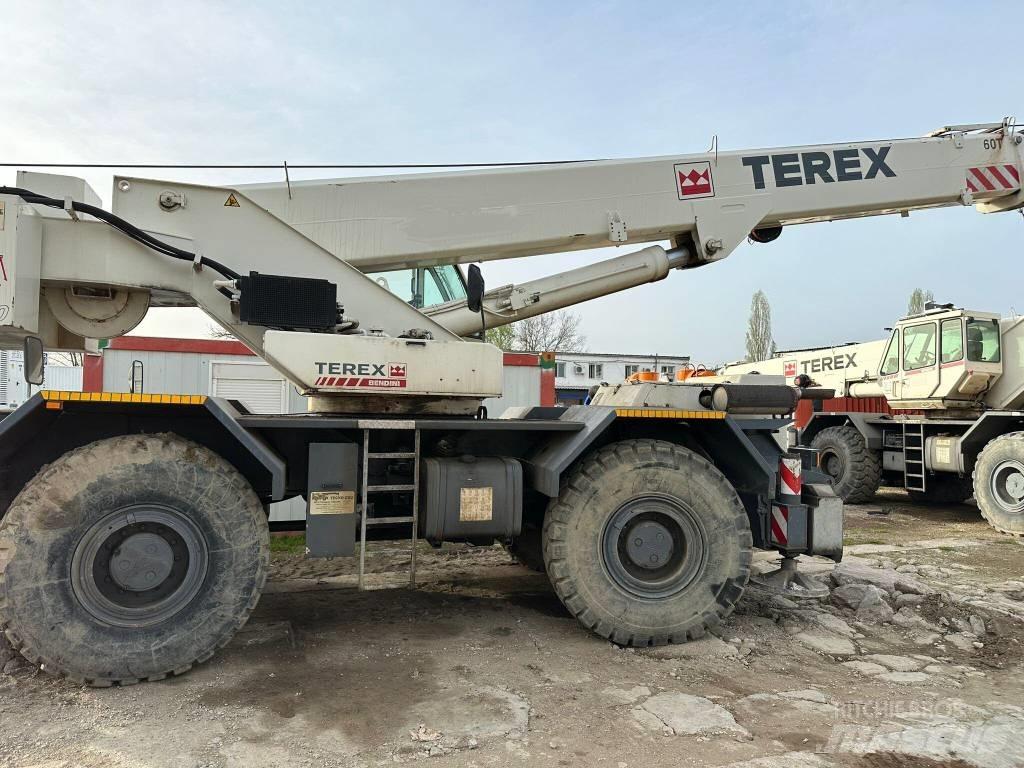 Terex A 600 R/T 크레인