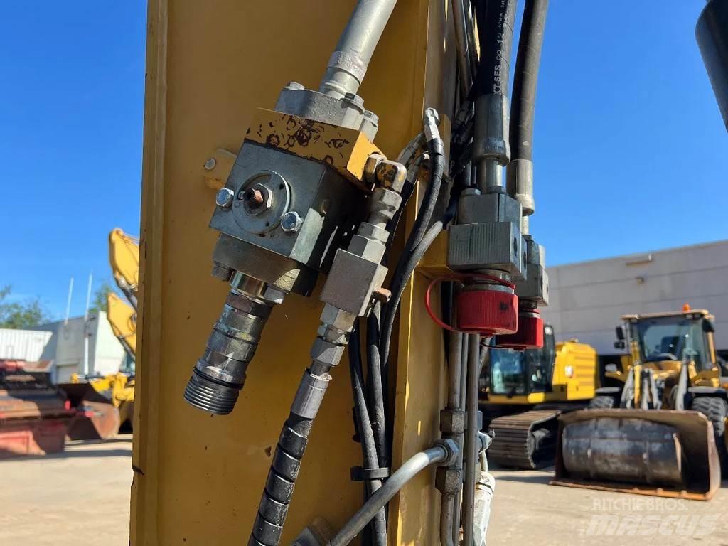 CAT M316D  휠 굴삭기