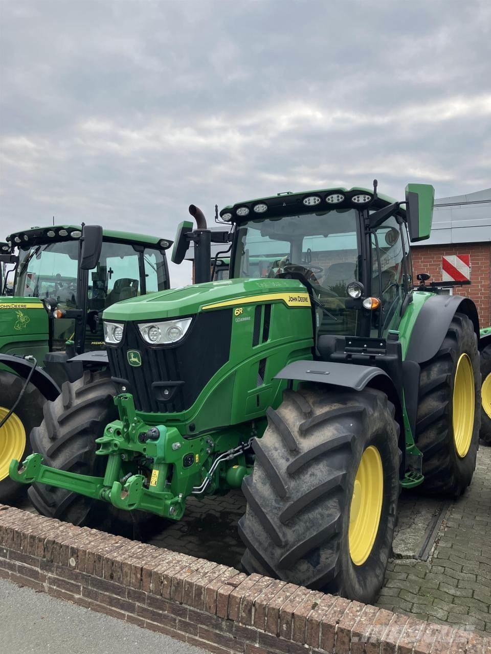 John Deere 6R 215 트랙터