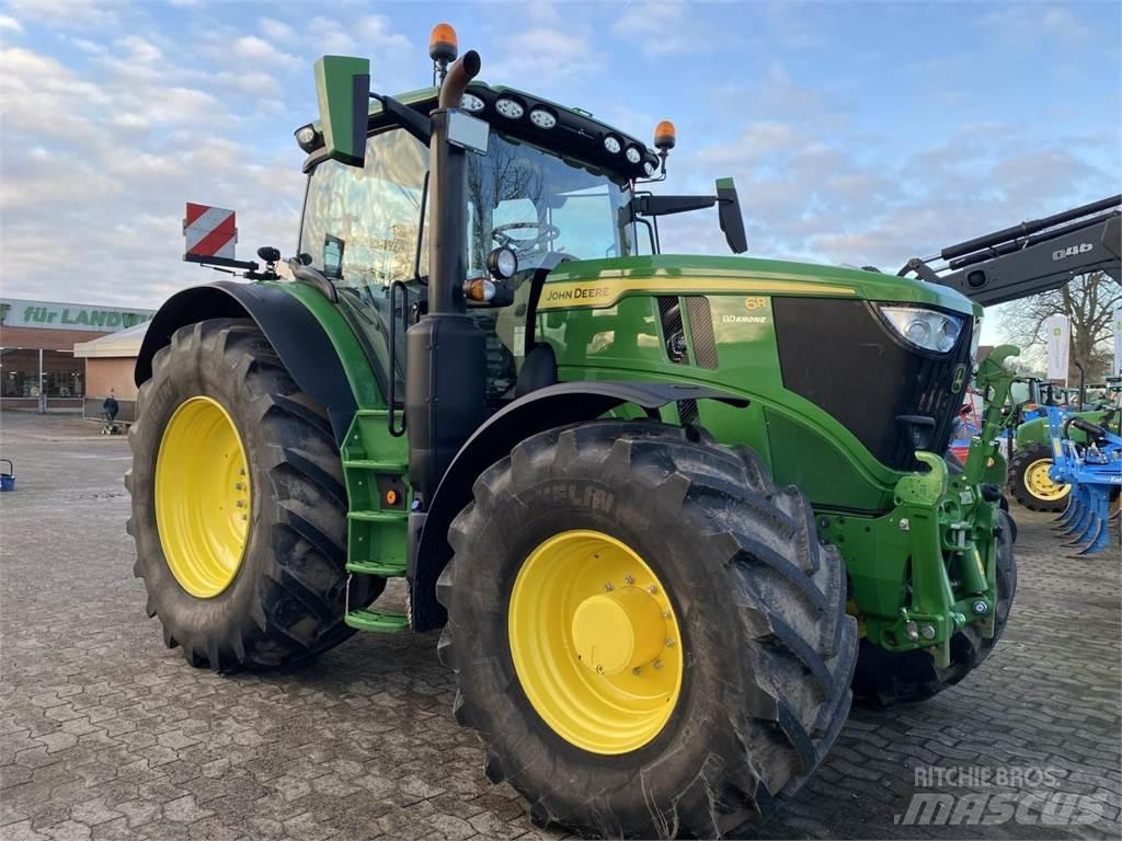 John Deere 6R 215 트랙터