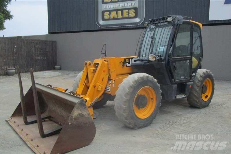 JCB 541-70 기타 트럭