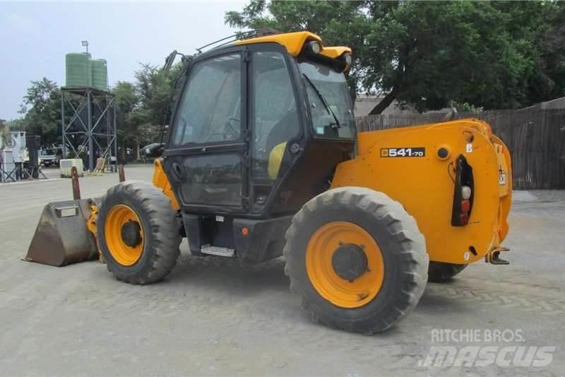 JCB 541-70 기타 트럭