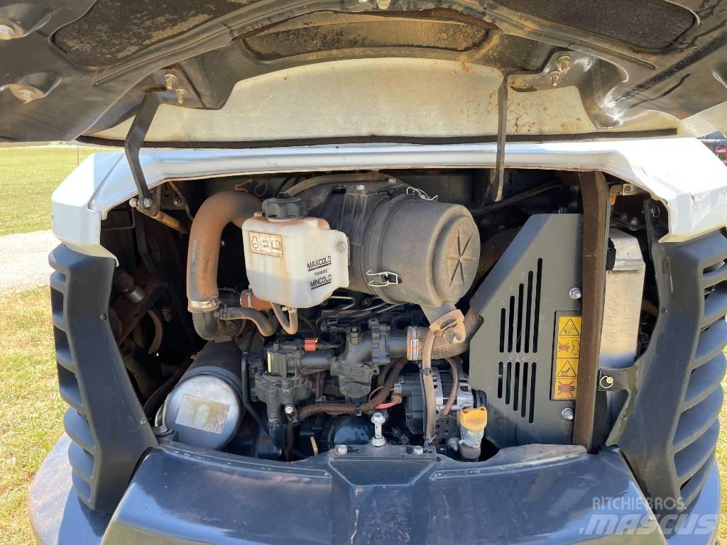 Bobcat E 50 소형 굴삭기 7톤 미만