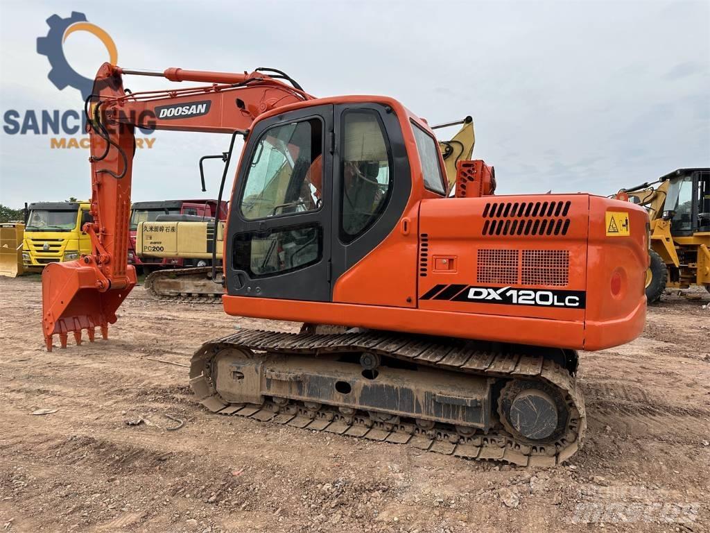 Doosan DX 120 중형굴삭기 7톤-28톤