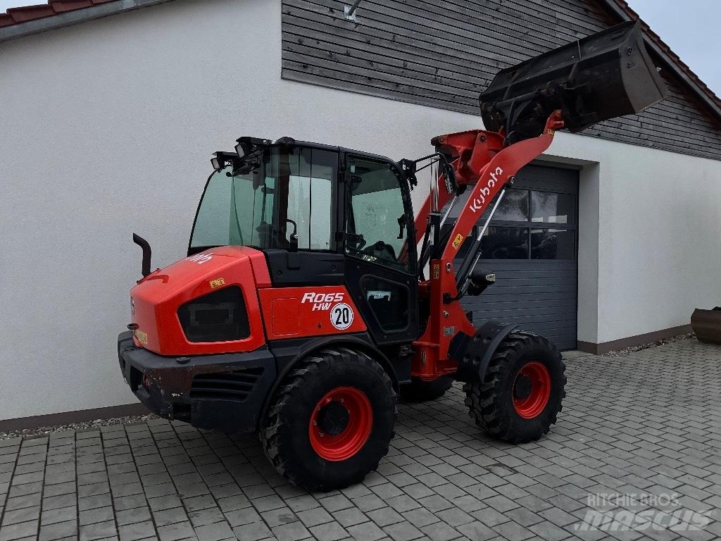 Kubota R 065  휠로우더