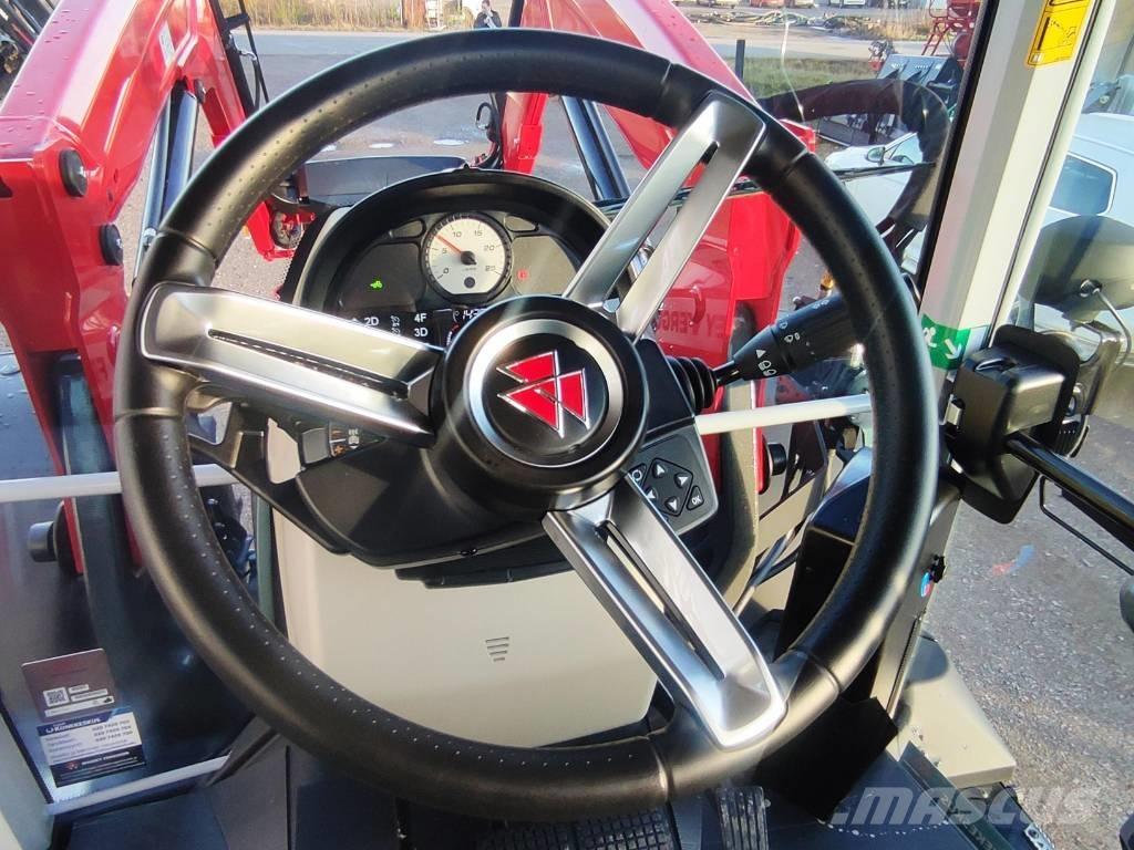 Massey Ferguson 5 S 트랙터