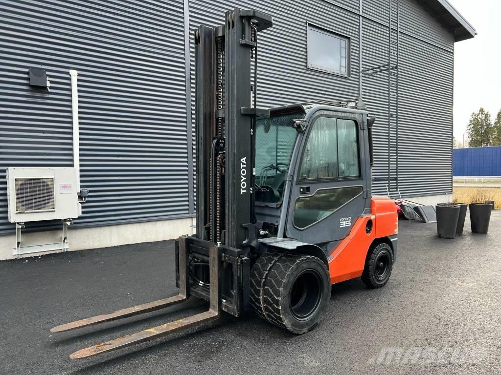 Toyota 52-8 FD JF 35 디젤 지게차