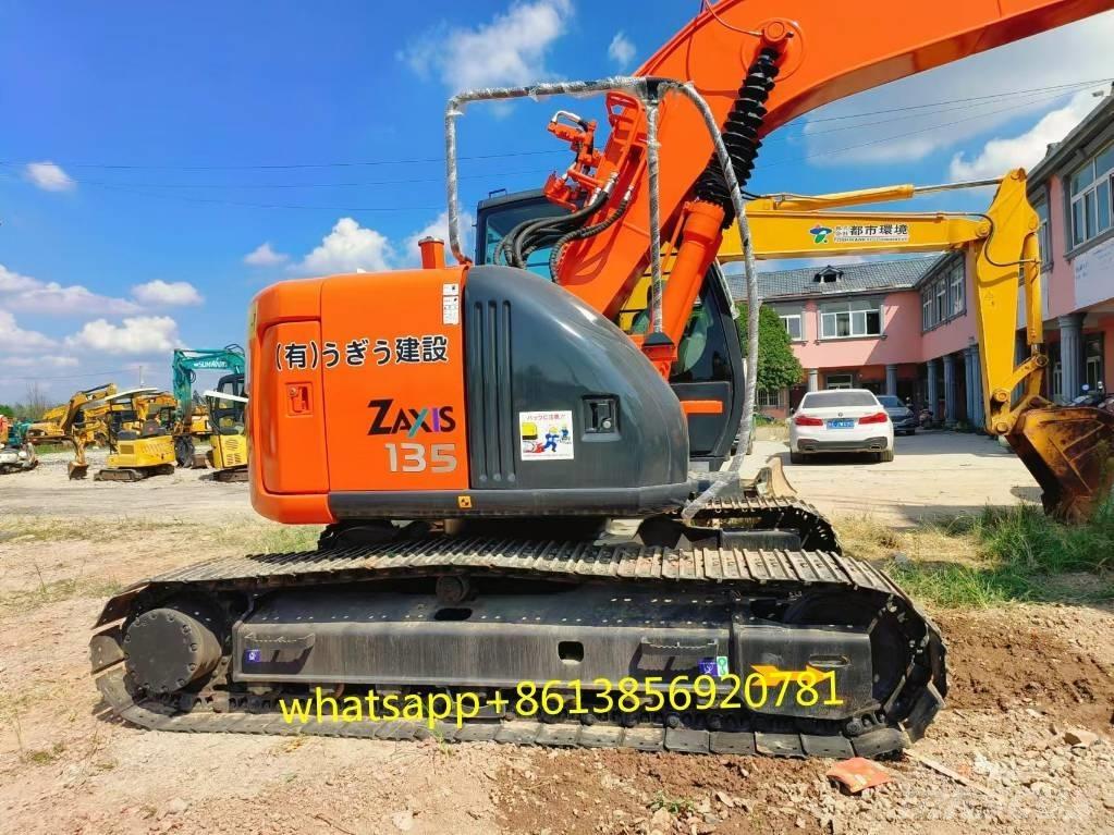 Hitachi ZX 135 US 대형 굴삭기 29톤 이상