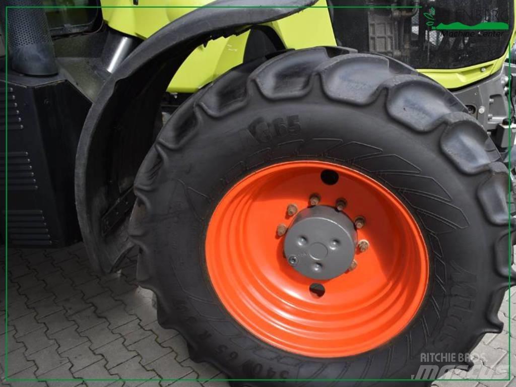 CLAAS Axion 810 트랙터
