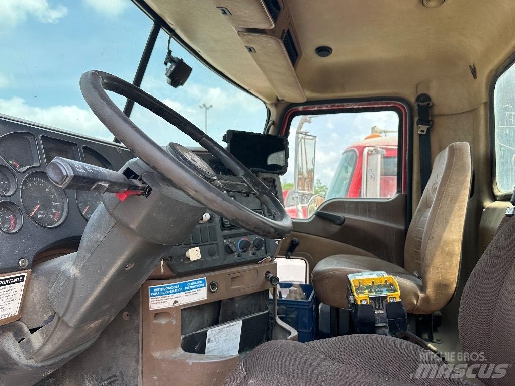 Mack Granite GU 813 기타 트럭