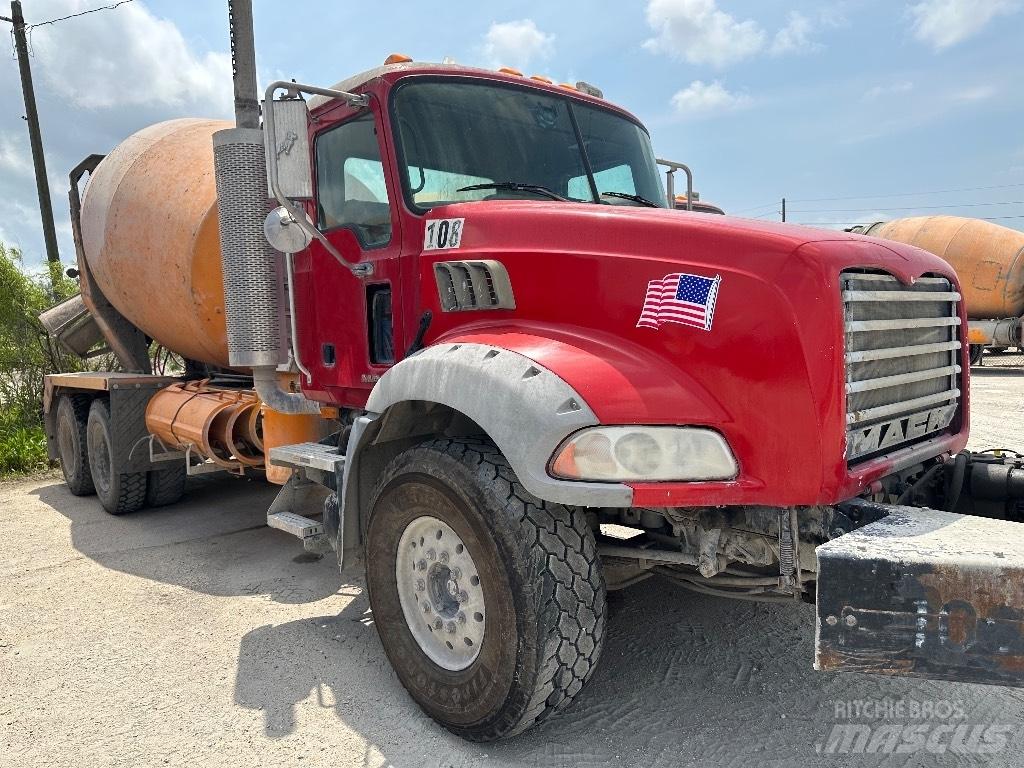 Mack Granite GU 813 기타 트럭