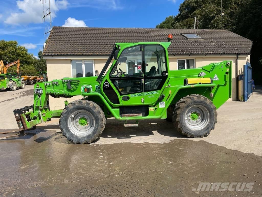 Merlo P 40.17 텔러 핸들러