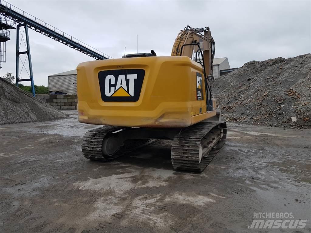 CAT 320GC 대형 굴삭기 29톤 이상