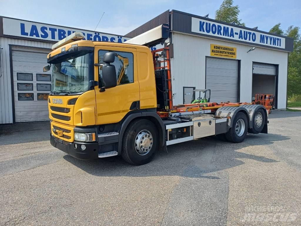 Scania P 370 훅 리프트 트럭