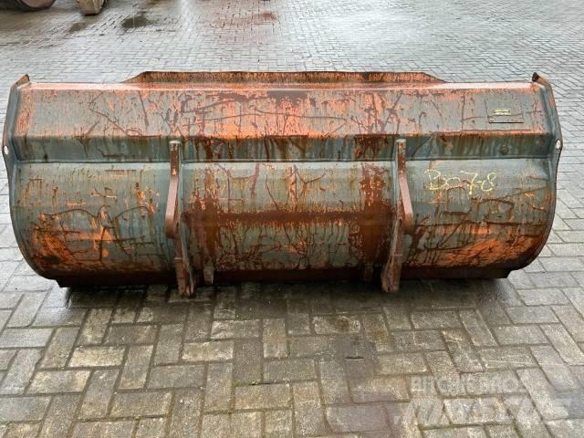Volvo Aansluiting 버켓