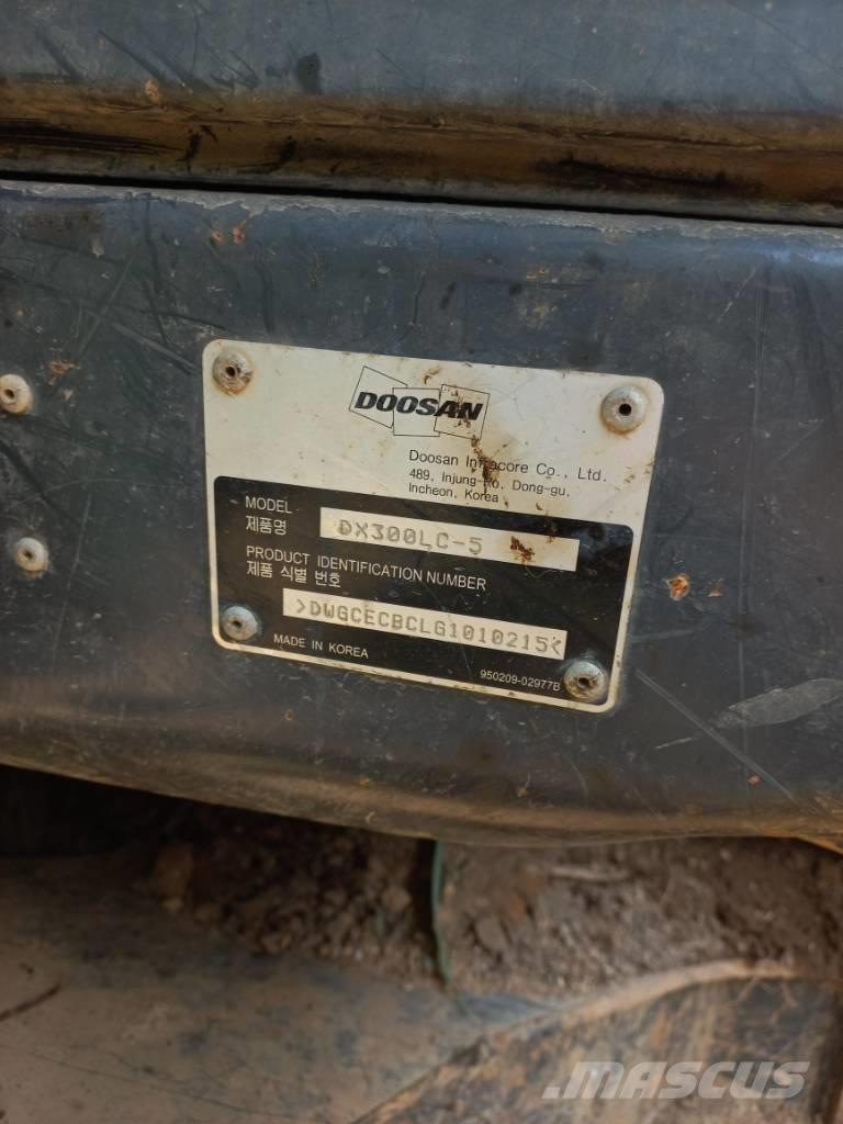 Doosan DX 300 LC-5 대형 굴삭기 29톤 이상