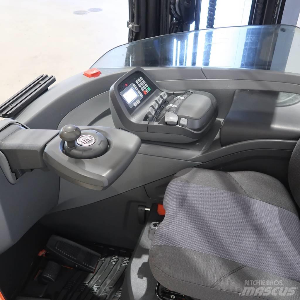 BT RRE200E 리치 트럭