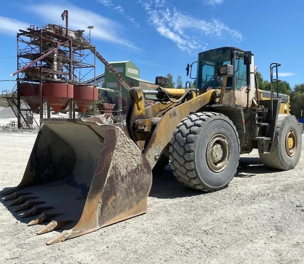 Komatsu WA 470-3  휠로우더