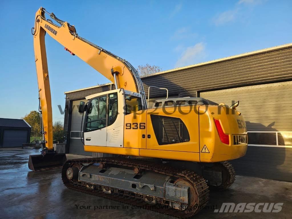 Liebherr R 936 LC 대형 굴삭기 29톤 이상