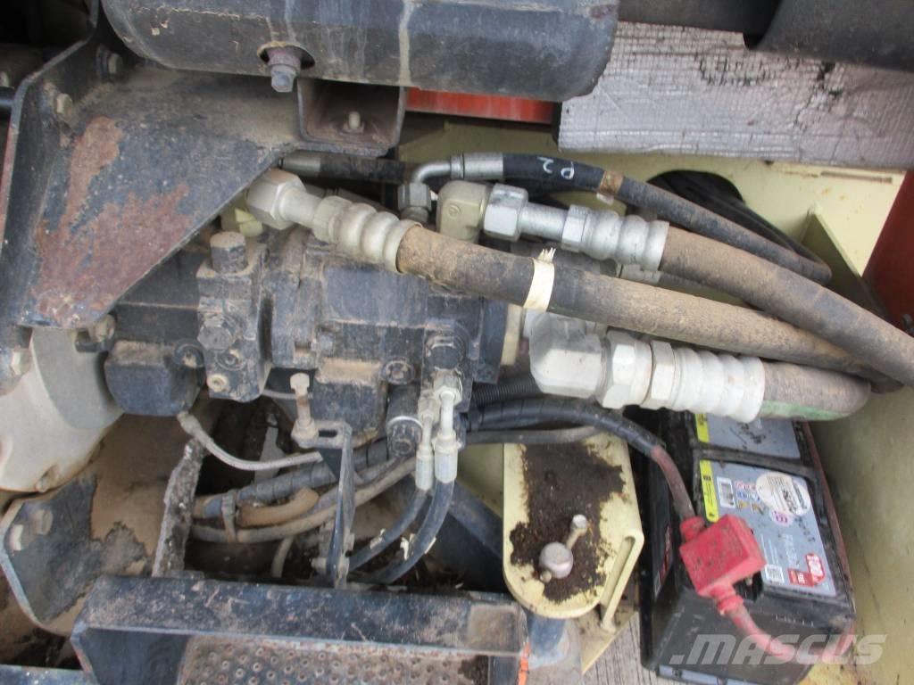 JLG 4394 RT  (447) 가위형 리프트