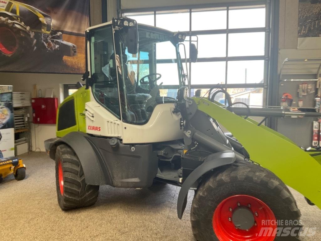 CLAAS Torion 644  휠로우더