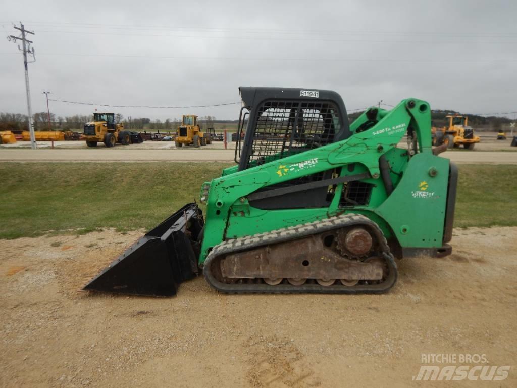Bobcat T590  스키드로더