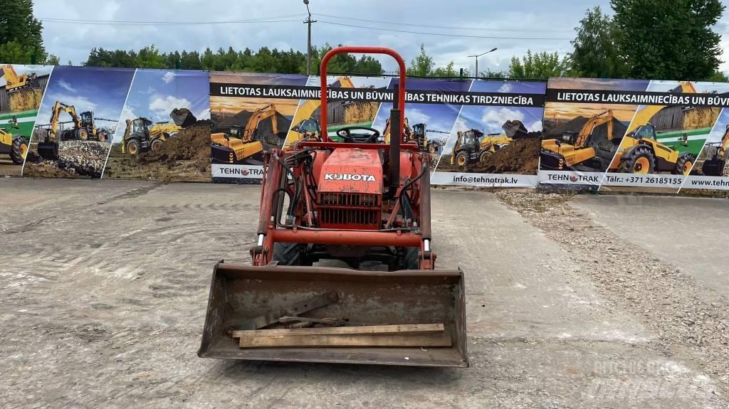 Kubota B 20 트랙터