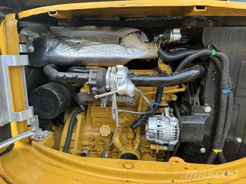 CAT 303.5 E 소형 굴삭기 7톤 미만