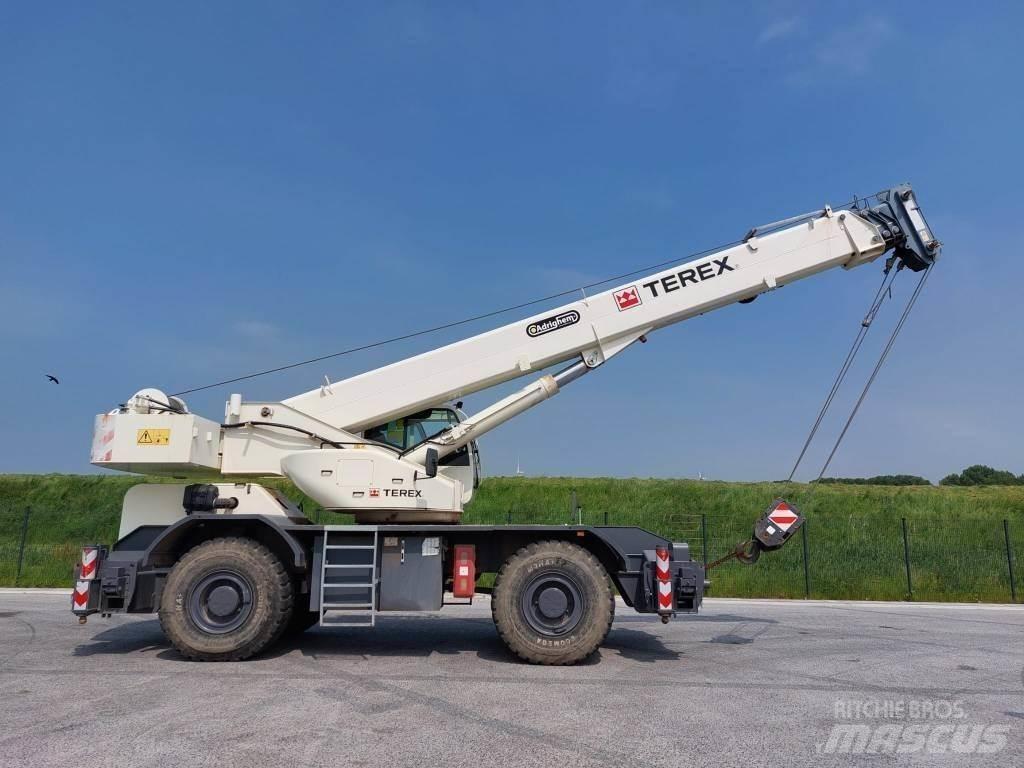Terex Quadstar1065 R/T 크레인