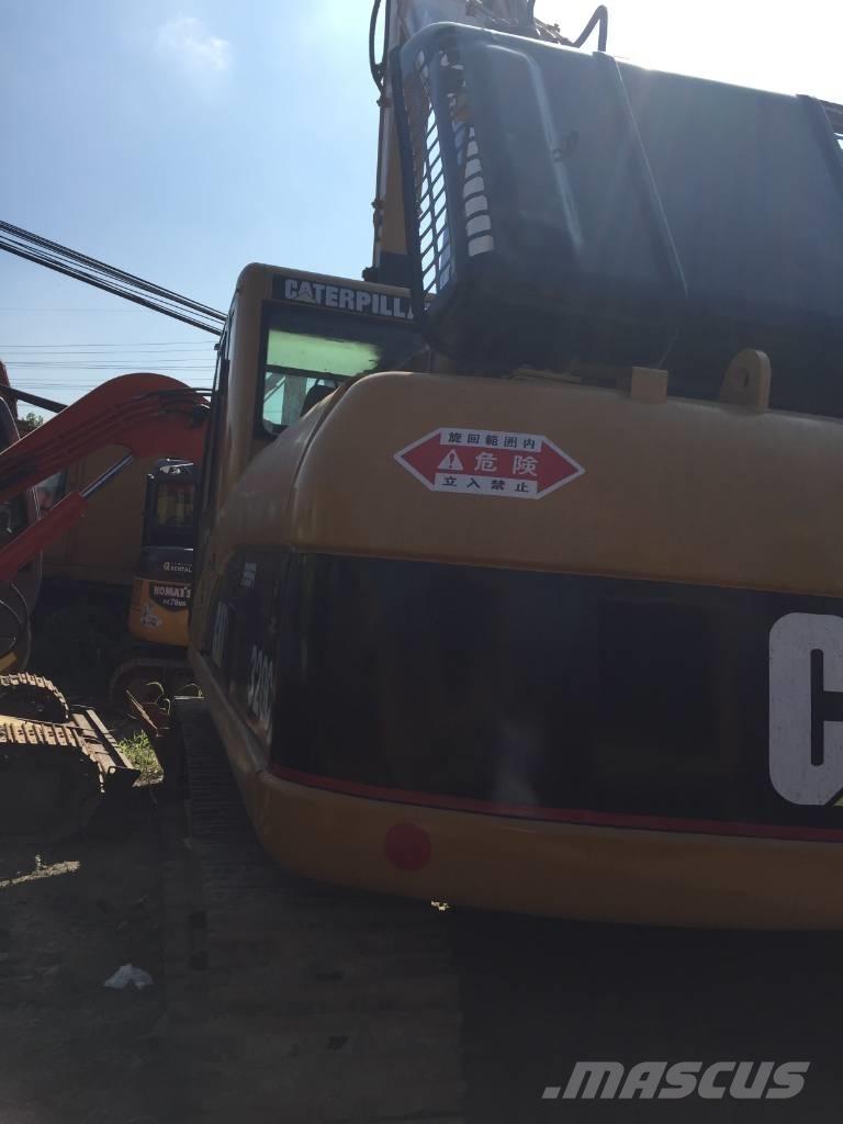 CAT 320 C 대형 굴삭기 29톤 이상
