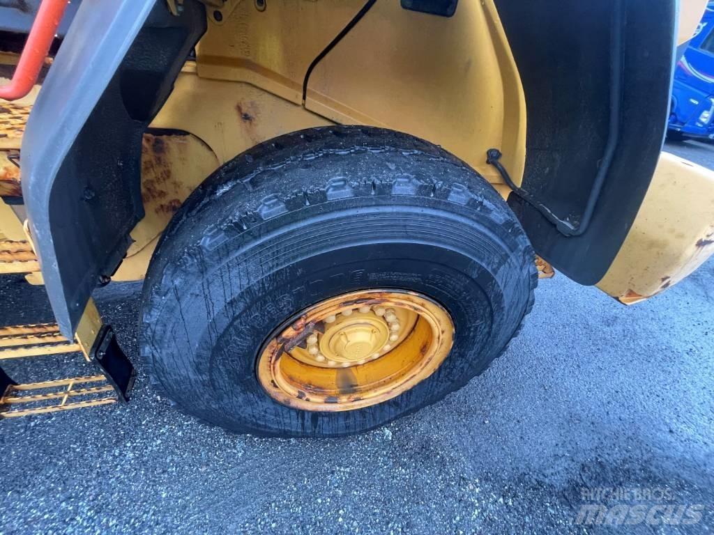Volvo L 90 G  휠로우더