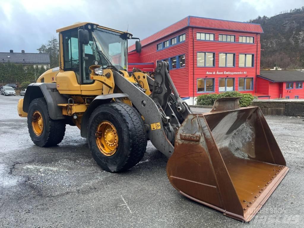 Volvo L 90 G  휠로우더