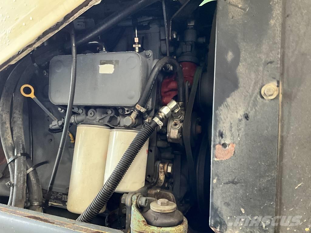 Terex TW 85  휠 굴삭기