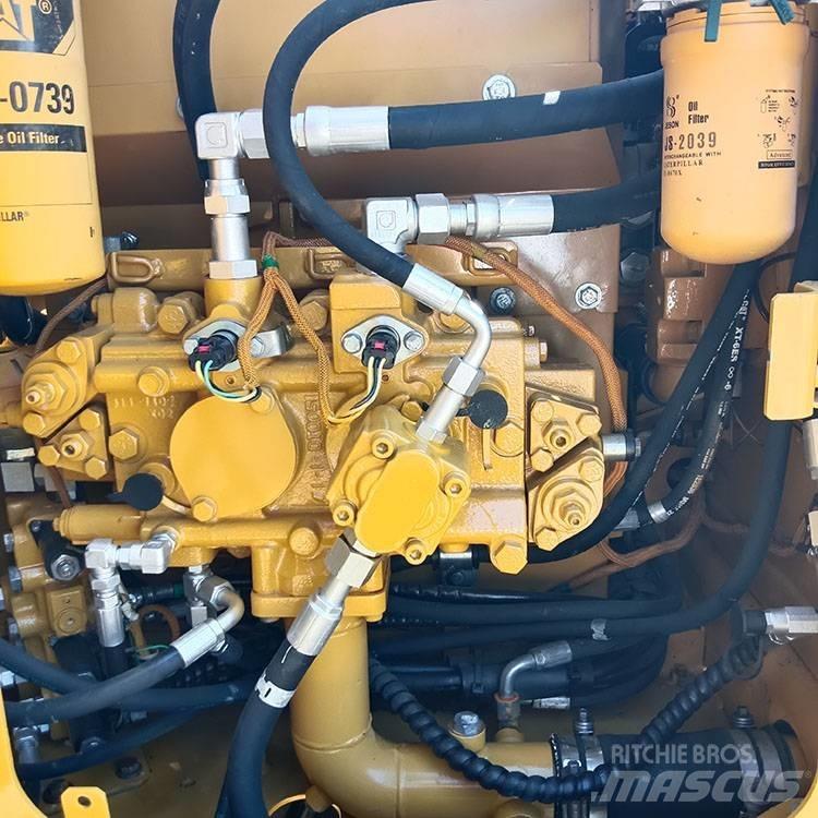 CAT 312 D 대형 굴삭기 29톤 이상