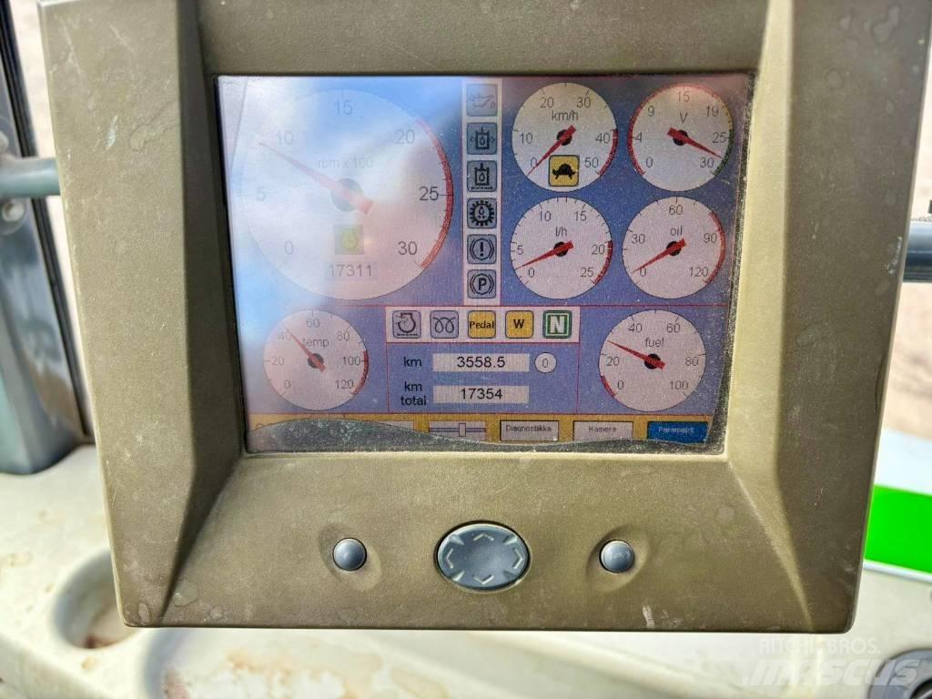 Lännen 8600 C 백호로더