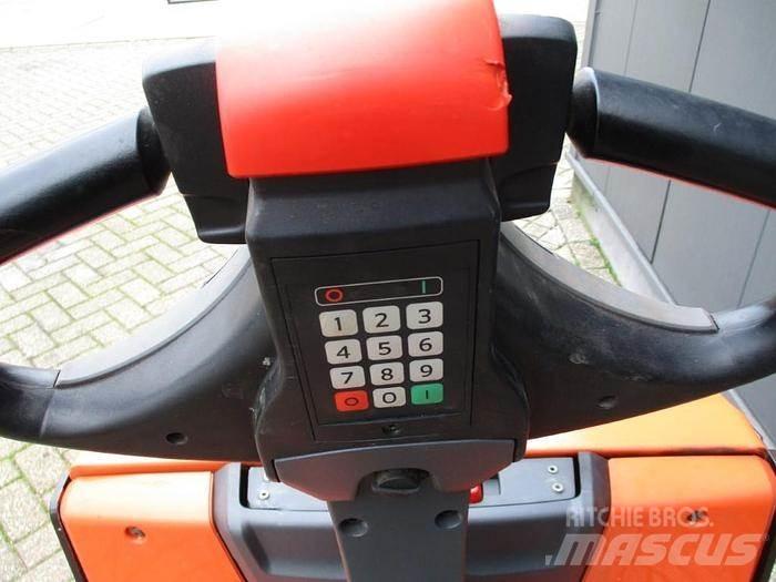 Toyota LWE 140 경량 리프터