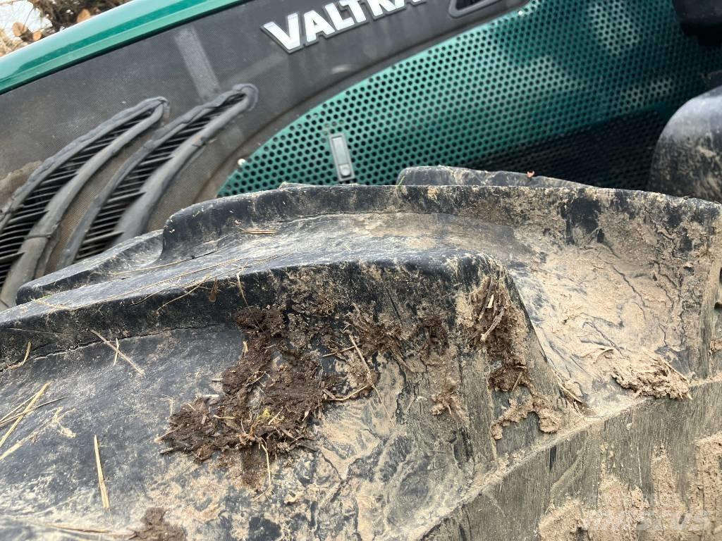Valtra T 213 V 임업용 트랙터