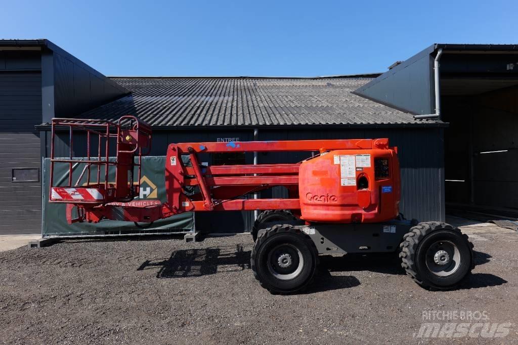 Genie Z 45/25 4x4 관절형 전동이동 리프트