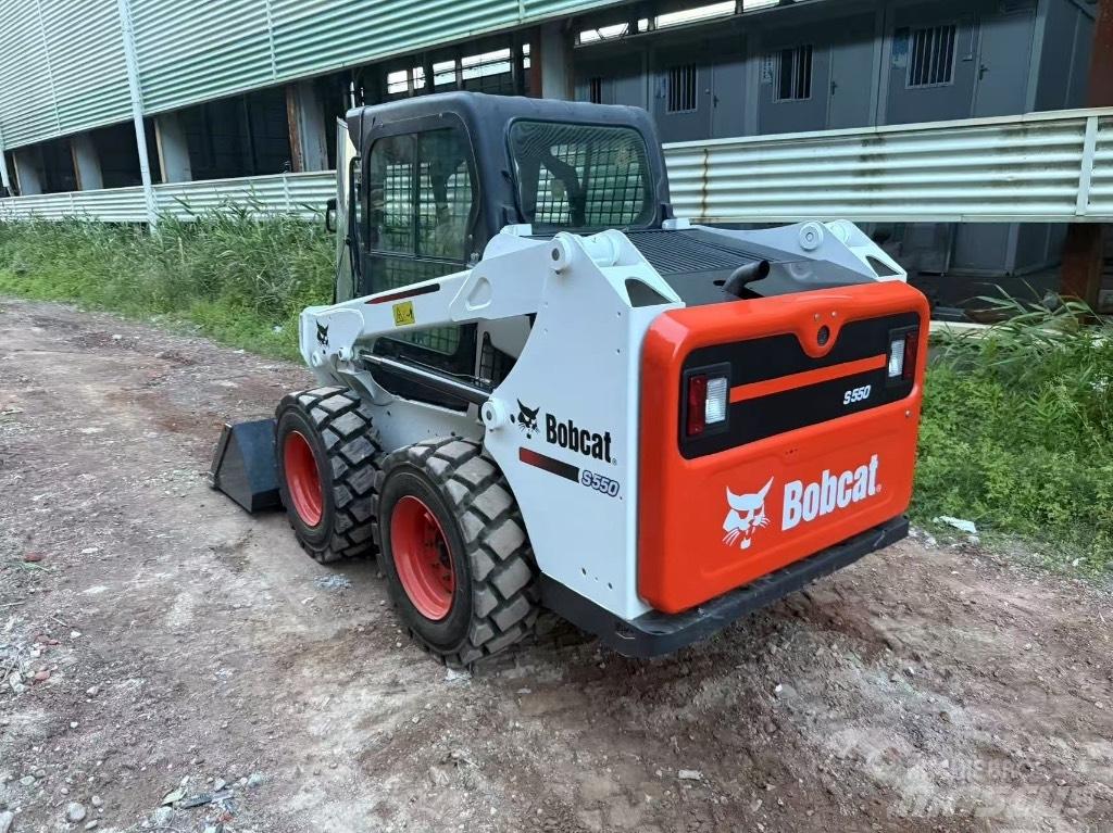 Bobcat S 550  스키드로더