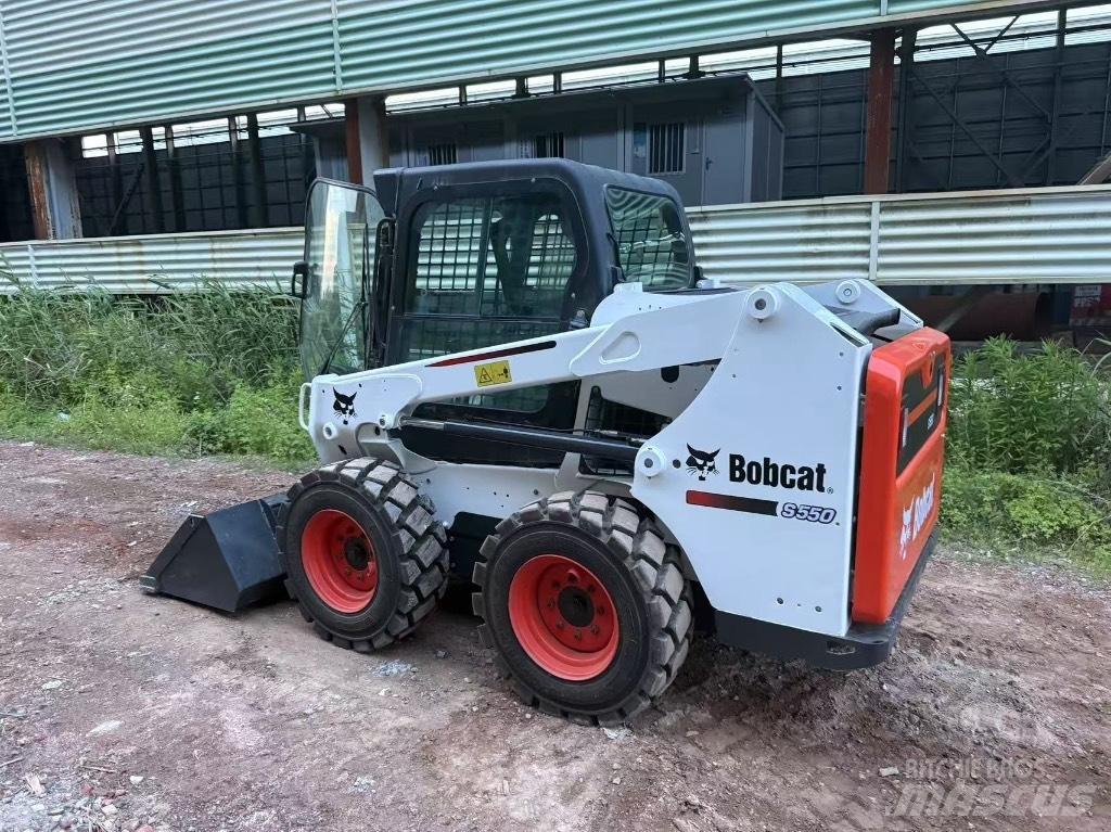 Bobcat S 550  스키드로더