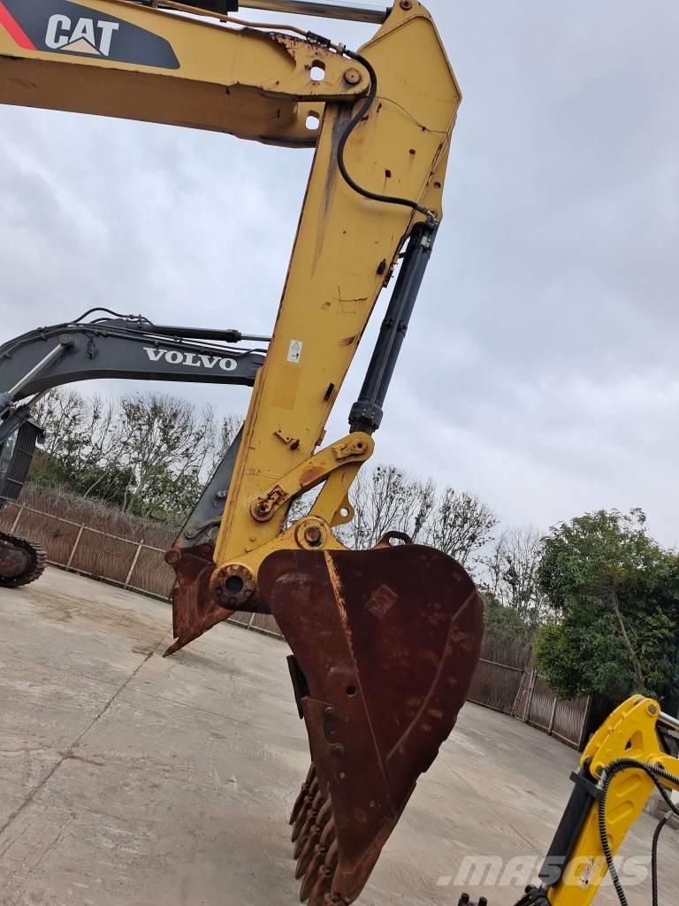 CAT 349 E 대형 굴삭기 29톤 이상