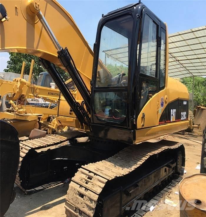 CAT 320 C 대형 굴삭기 29톤 이상