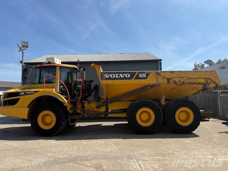 Volvo A 25 G 연결식 홀러