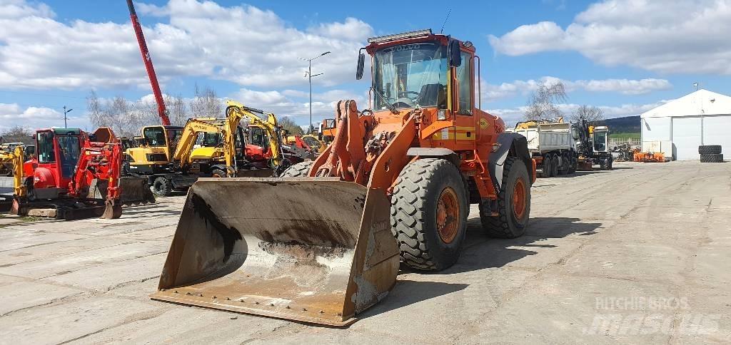 Volvo L 90 E  휠로우더