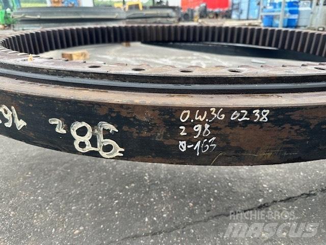 O&K RH 16 트랜스미션