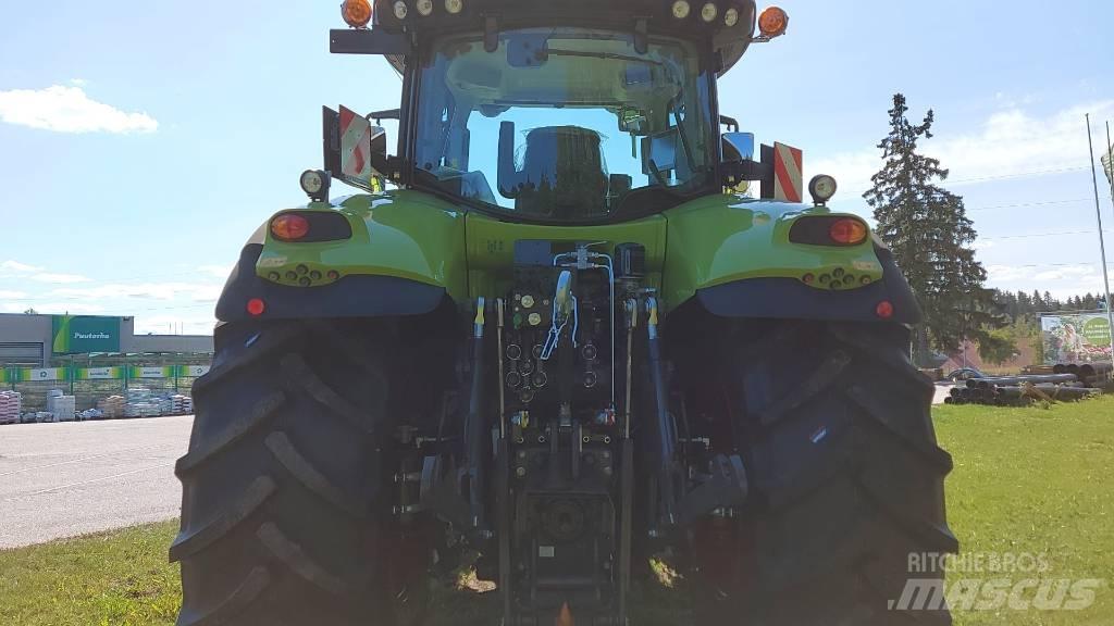 CLAAS Axion 810 트랙터
