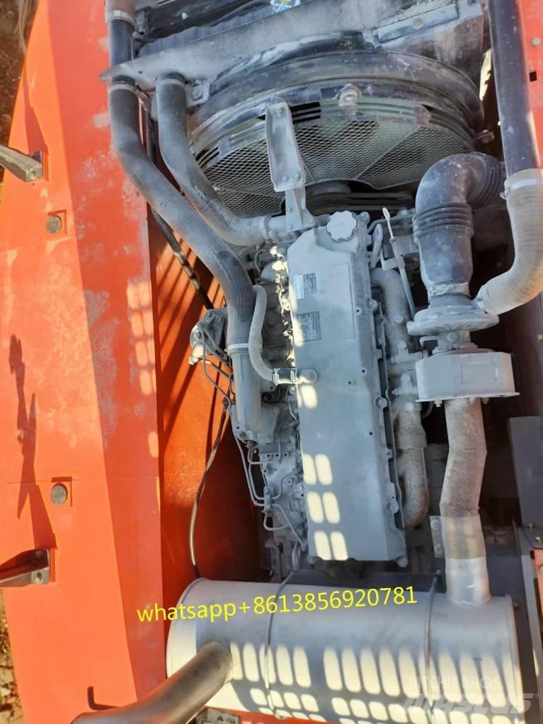 Hitachi ZX 350 대형 굴삭기 29톤 이상
